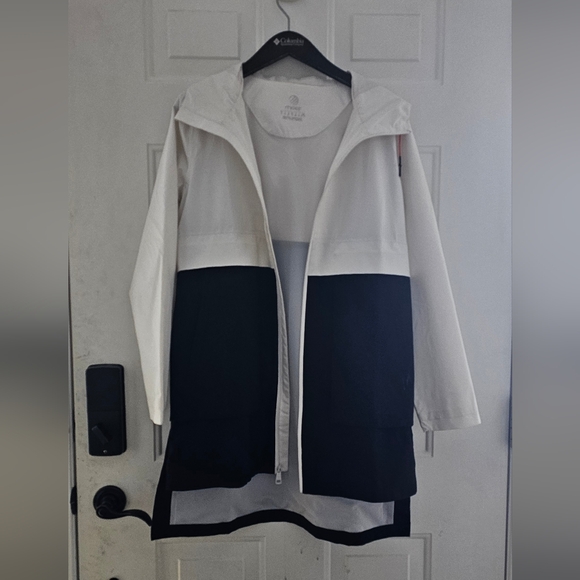 MPG windbreaker - Picture 2 of 10